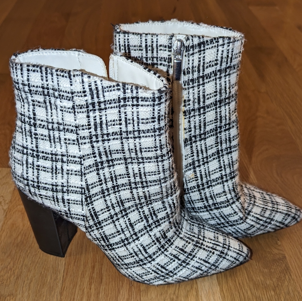 Tweed booties